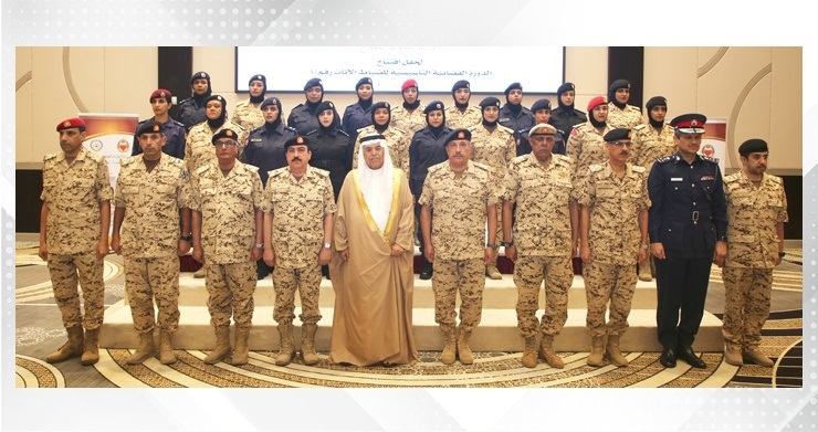 Defence Affairs Minister attends inauguration of first foundational military judicial course for female officers